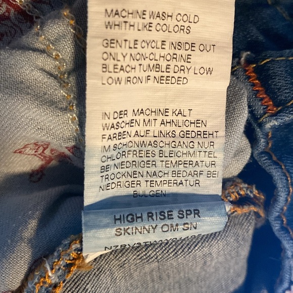 Jeans - Picture 11 of 12